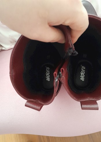 Kahverengi Deri Tokalı Yüksek Topuklu Biker Bot - Görsel 3