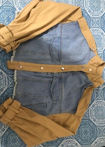m Beden mavi Renk Bershka kot ceket 