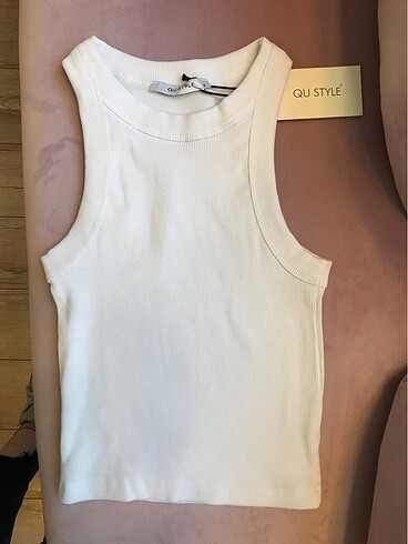 Halter yaka atlet