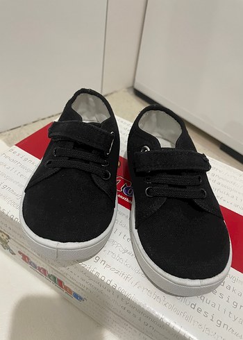 Siyah Erkek Çocuk Günlük Spor Ayakkabı