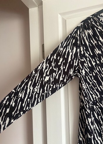 Zebra Desenli Uzun Kollu Elbise - Görsel 3