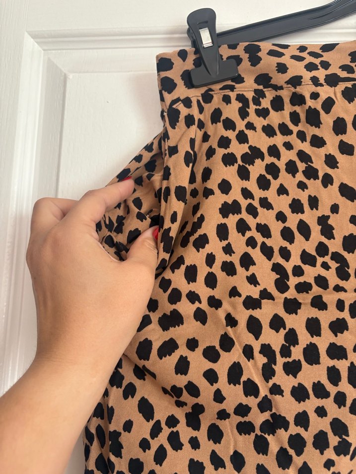 3 adet şort ikisi 48 biri 46 beden - Görsel 3