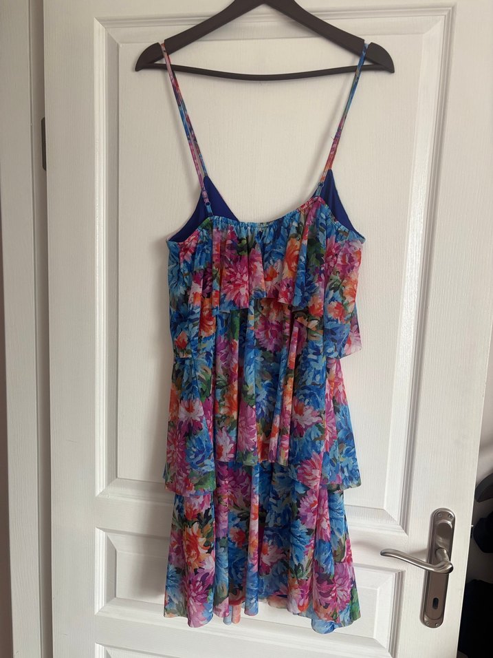 Çiçek Desenli Renkli Mini Elbise - Görsel 4