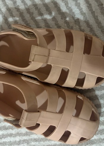 Kız Çocuk Bej Tokalı Kauçuk Sandalet - Görsel 7