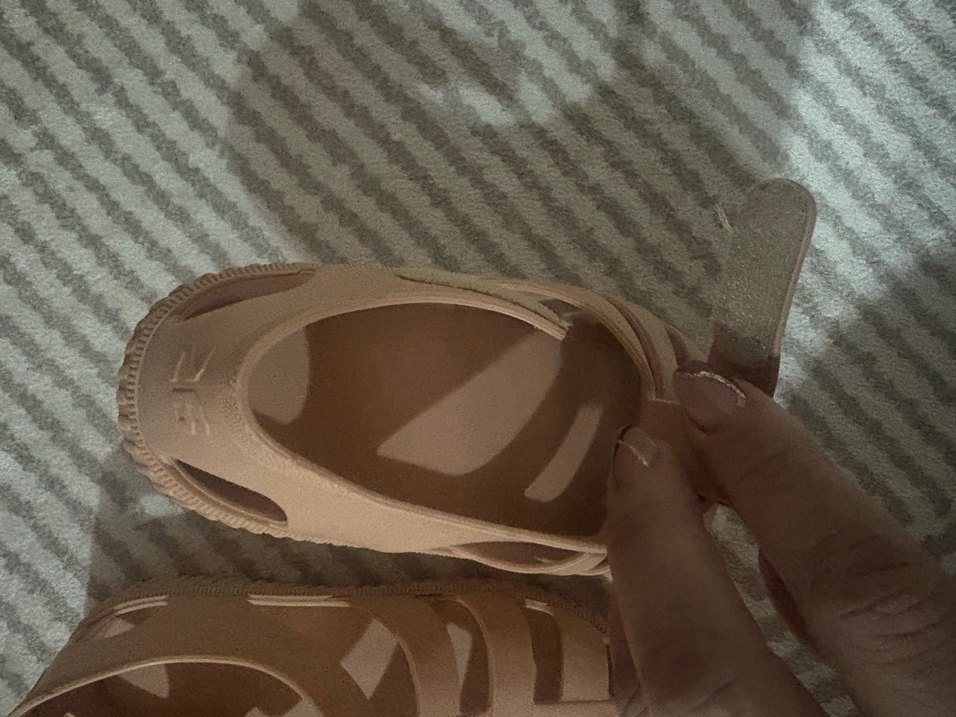 Kız Çocuk Bej Tokalı Kauçuk Sandalet - Görsel 5