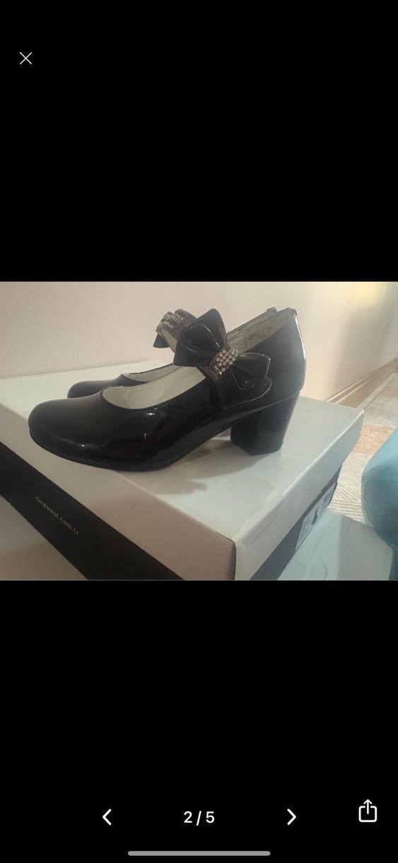 Kız Çocuk Siyah Rugan Tokalı Topuklu Ayakkabı - Görsel 2