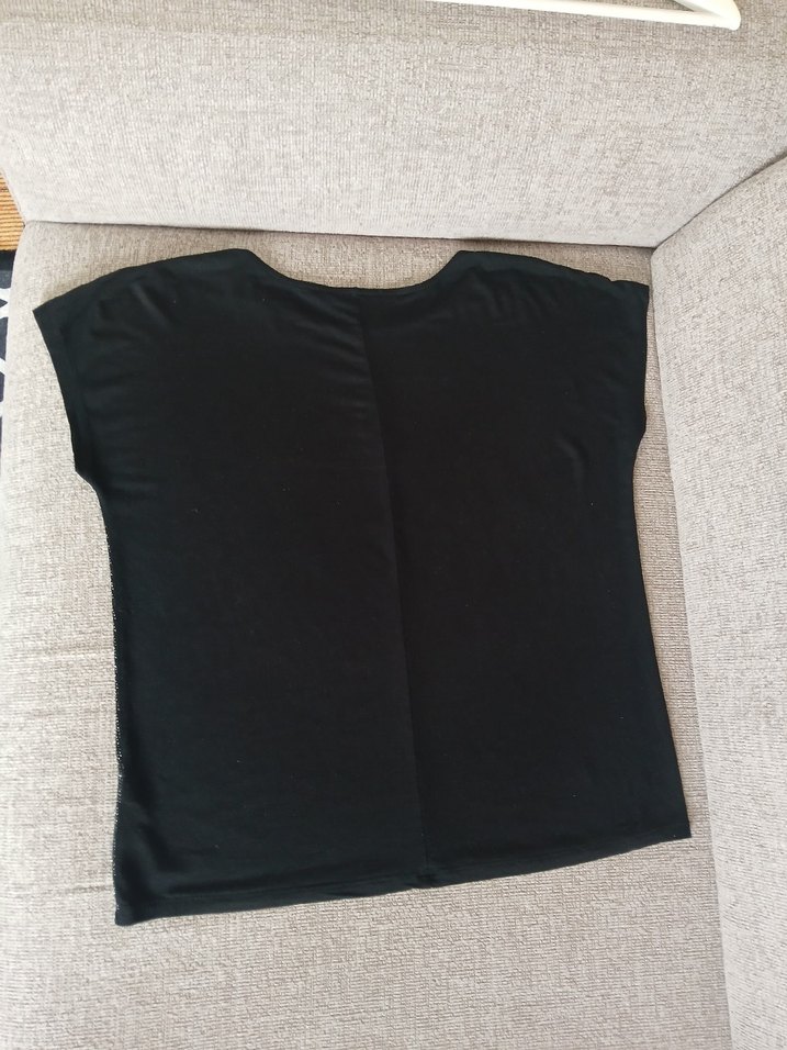 Siyah Kadın Kısa Kollu Bluz  44 46 beden - Görsel 2