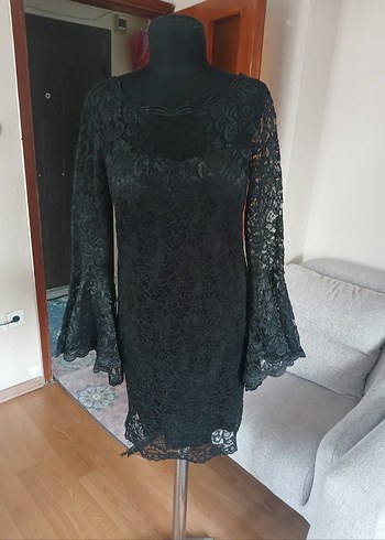 Uzun Kollu Siyah Dantel Midi Elbise - Görsel 13