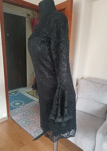 Uzun Kollu Siyah Dantel Midi Elbise - Görsel 7