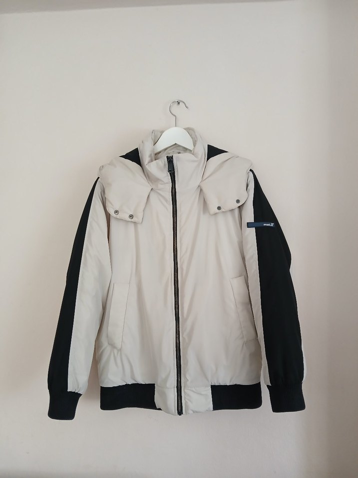 Siyah Detaylı Krem Şişme Mont (S Beden) - Görsel 2