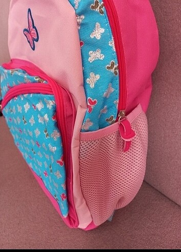 Kelebek Desenli Çocuk Sırt Çantası - Görsel 5