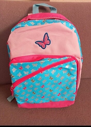 Kelebek Desenli Çocuk Sırt Çantası - Görsel 7