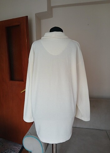 Kırık Beyaz Polarlı Hırka  S Beden - Görsel 6