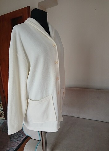 Kırık Beyaz Polarlı Hırka  S Beden - Görsel 11