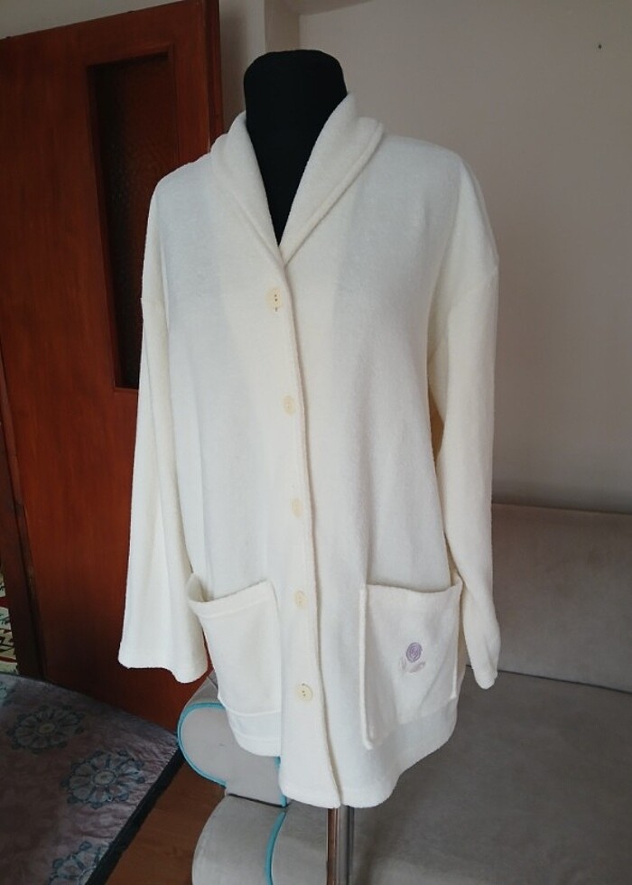 Kırık Beyaz Polarlı Hırka  S Beden - Görsel 5