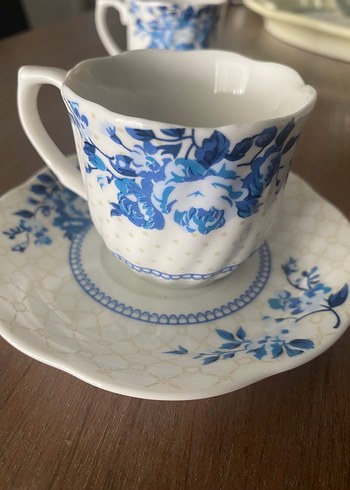 Mavi Çiçek Desenli 4'lü Porselen Fincan Seti - Görsel 3