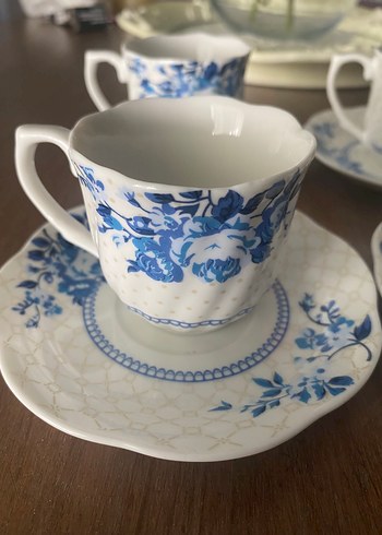 Mavi Çiçek Desenli 4'lü Porselen Fincan Seti - Görsel 6