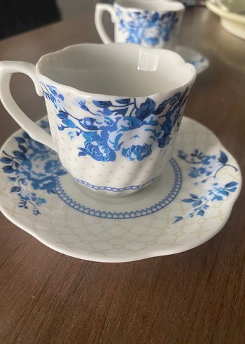 Mavi Çiçek Desenli 4'lü Porselen Fincan Seti - Görsel 2