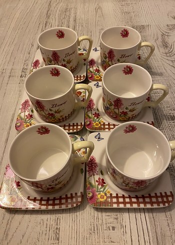 Çiçek Desenli Pastel Renkli Fincan ve Tabağı - Görsel 6