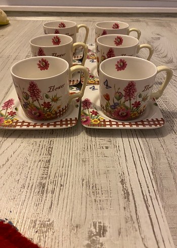 Çiçek Desenli Pastel Renkli Fincan ve Tabağı - Görsel 5