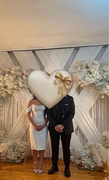 Nişan-nikah elbisesi
