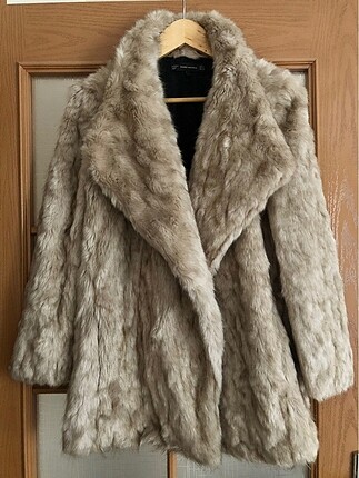 Zara mont