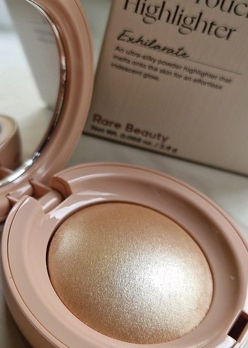 Rare Beauty Mesmerize Işıltılı Allık - Görsel 2