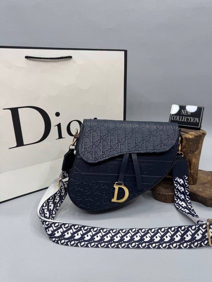 Kadın Deri İşlemeli Kemerli Modern Klasik Çanta - Görsel 4