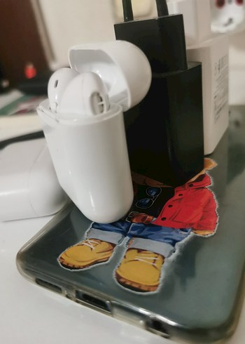 Beyaz Kablosuz Kulaklık Kutusu i11 - Görsel 4