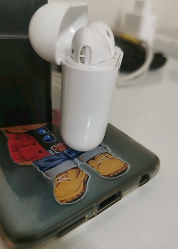 Beyaz Kablosuz Kulaklık Kutusu i11 - Görsel 5