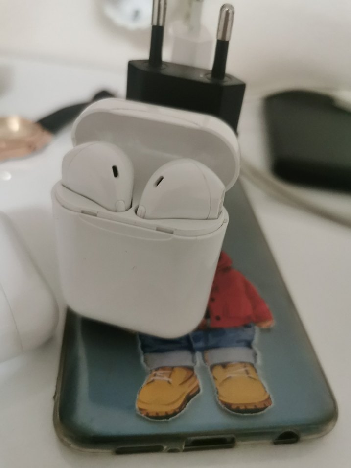 Beyaz Kablosuz Kulaklık Kutusu i11 - Görsel 3