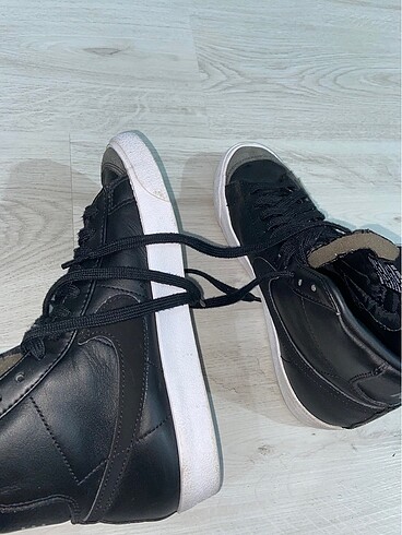 Nike Nike Blazer Mid
