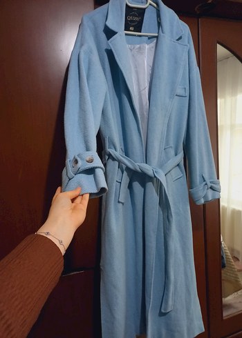 Quzu Mavi Kemerli Kadın Kaban - Görsel 2