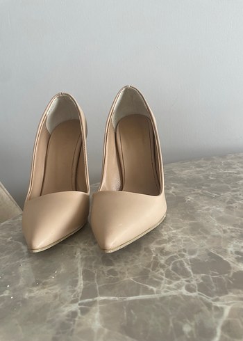 Bej Deri Stiletto Topuklu Kadın Ayakkabı - Görsel 2