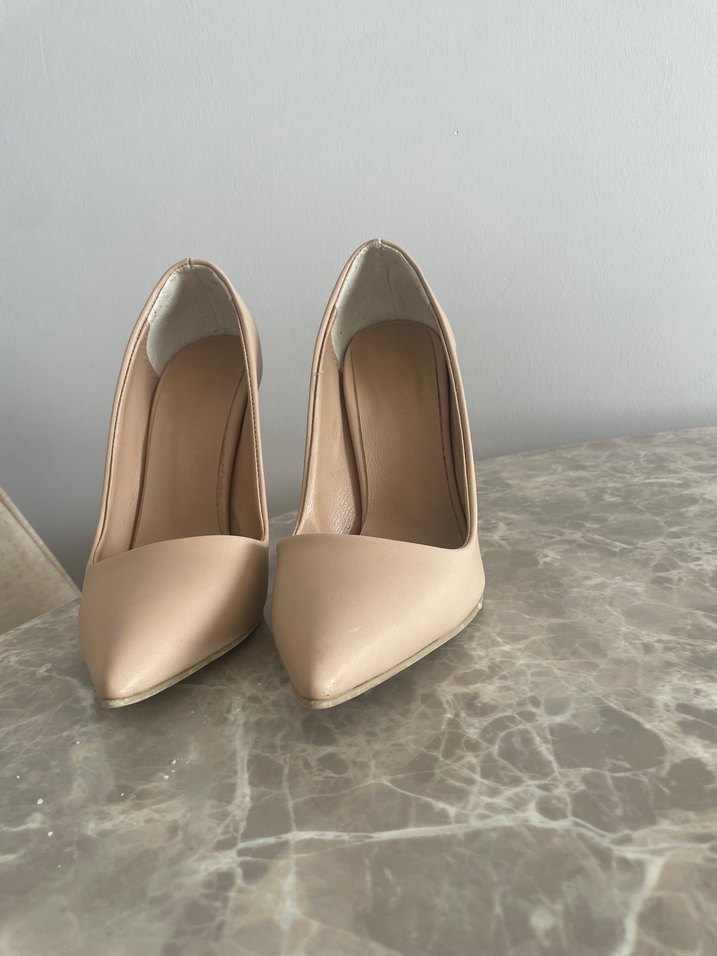 Bej Deri Stiletto Topuklu Kadın Ayakkabı - Görsel 2