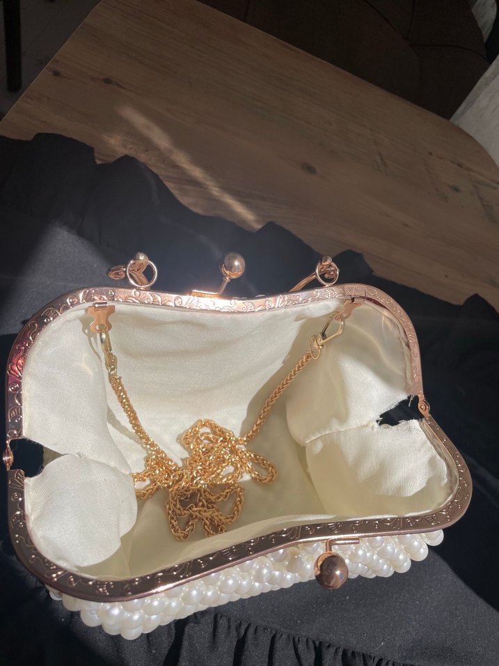 İnci İşlemeli Beyaz Örgü Kadın Çanta - Görsel 3