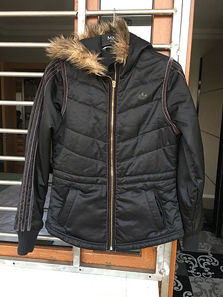 Adidas mont