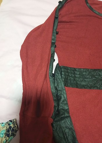 38 Beden kırmızı Renk Kruvaze Yaka Kemerli Koyu Kırmızı Bluzu