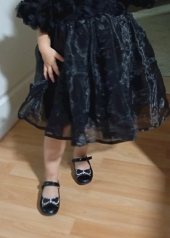 Kız Çocuk Siyah Fırfırlı Bolero - Görsel 4