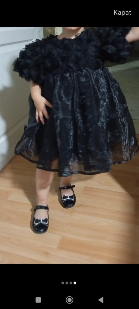 Kız Çocuk Siyah Fırfırlı Bolero - Görsel 4
