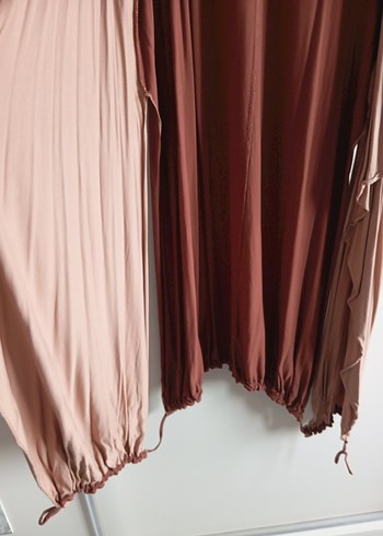 Kahverengi Boğazlı yelekli elbise - Görsel 5