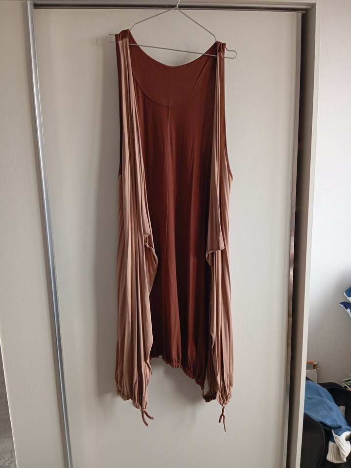 Kahverengi Boğazlı yelekli elbise - Görsel 4