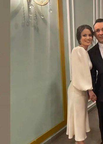 Diğer Bej Uzun Saten Elbise, Kayık Yaka, Askılı Kol