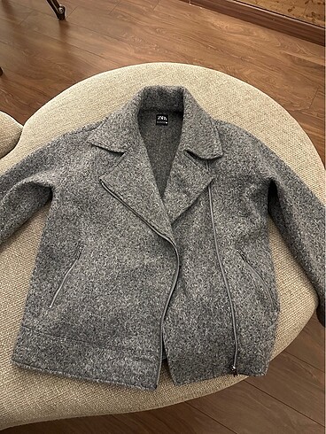 Zara mont