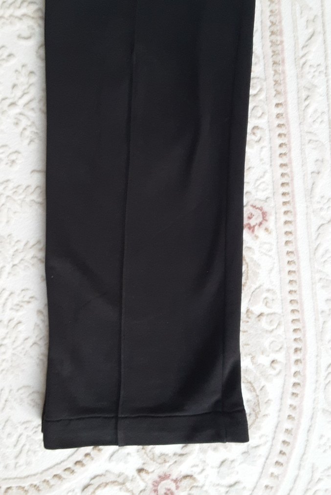 Kadın Siyah Rahat Kesim Kumaş Pantolon - Görsel 3