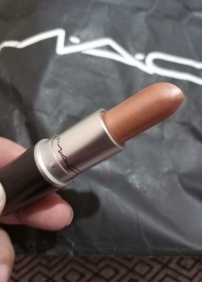 SATİLDİ. Mac in lust orjinal ruj. tam boy. - Görsel 3