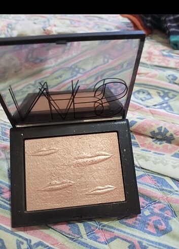 NARS MAN RAY AYDINLATICI.KOLLEKSİYON ÜRÜNÜDÜR. - Görsel 3