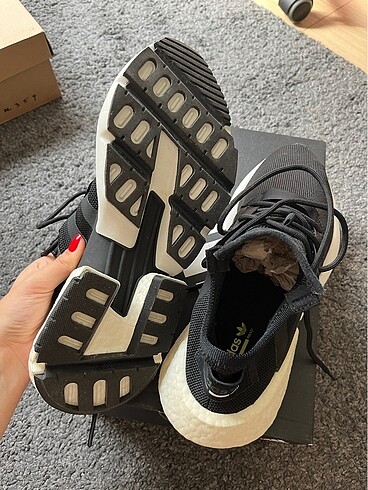 42.5 Beden siyah Renk Adidas spor ayakkabı
