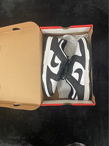 Nike panda dunk