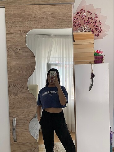 Crop tişört - Görsel 2